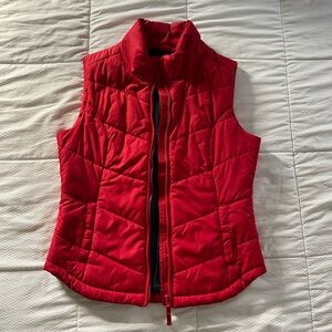 Red Aeropostale Quilted Vest